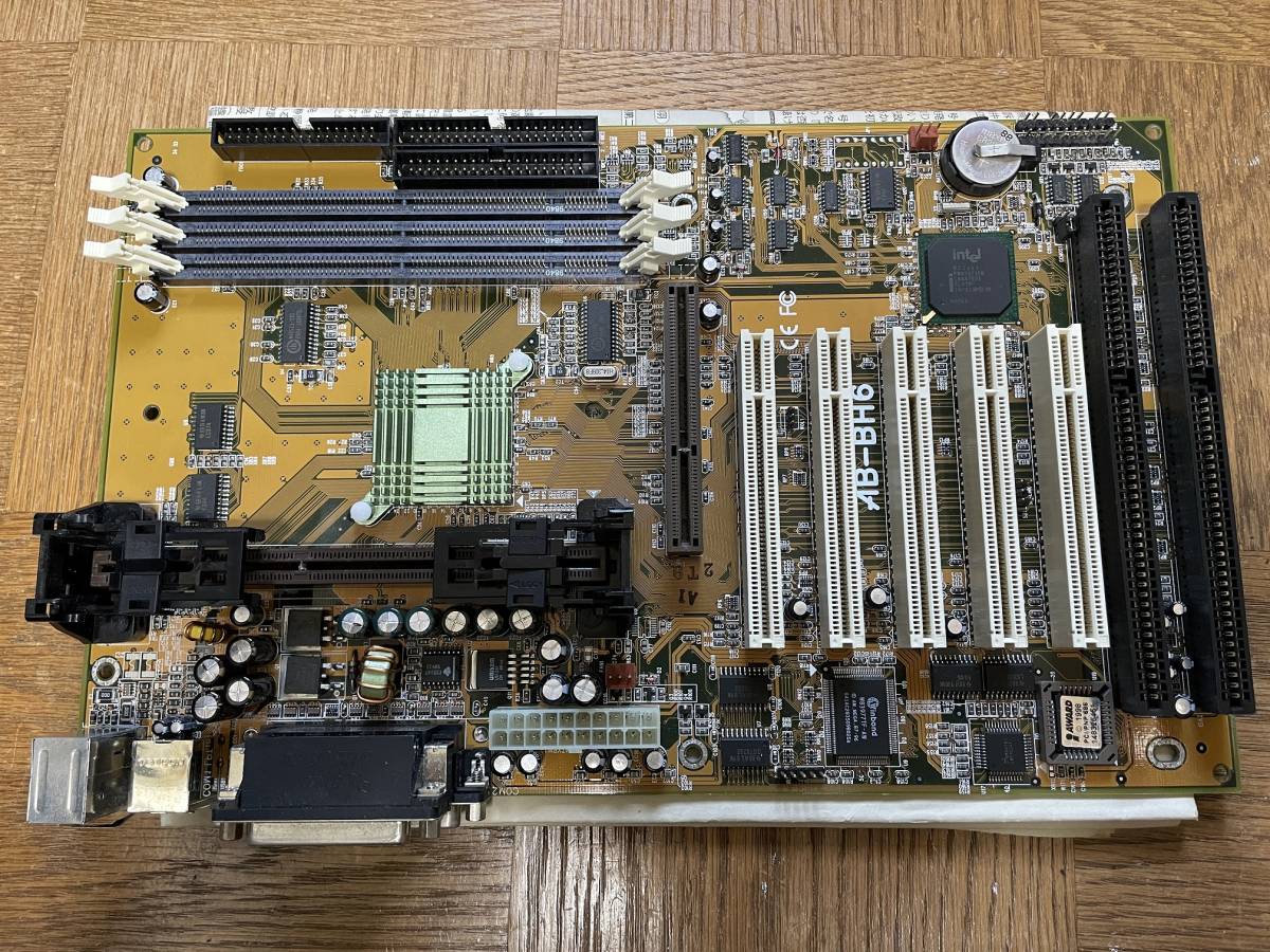 INTEL WS440BX (INTEL 440BX) Slot1 ATX ☆GATEWAY PC抜取り☆-