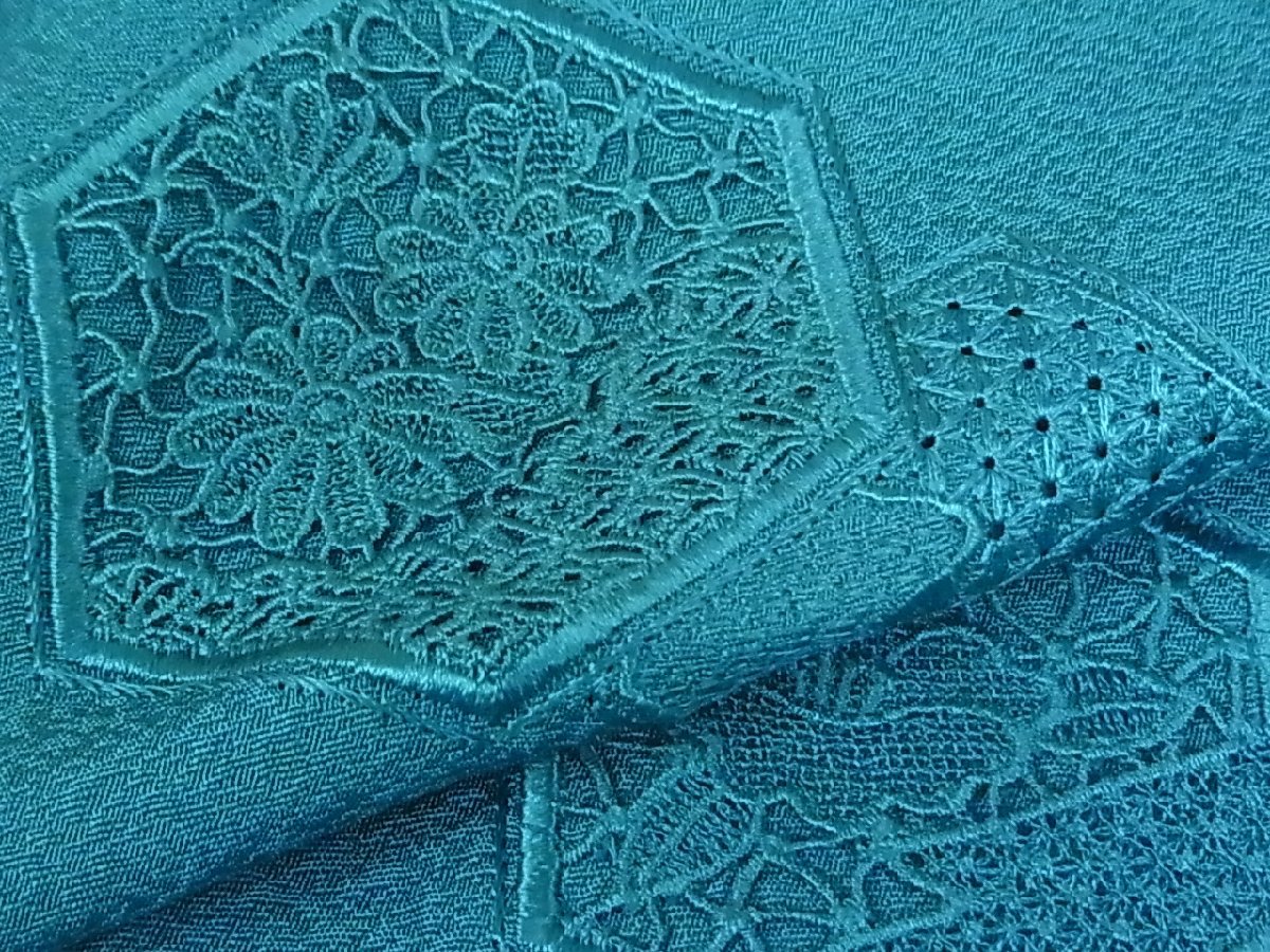 訪問着 スワトウ刺繍の値段と価格推移は?|421件の売買情報を集計した ...
