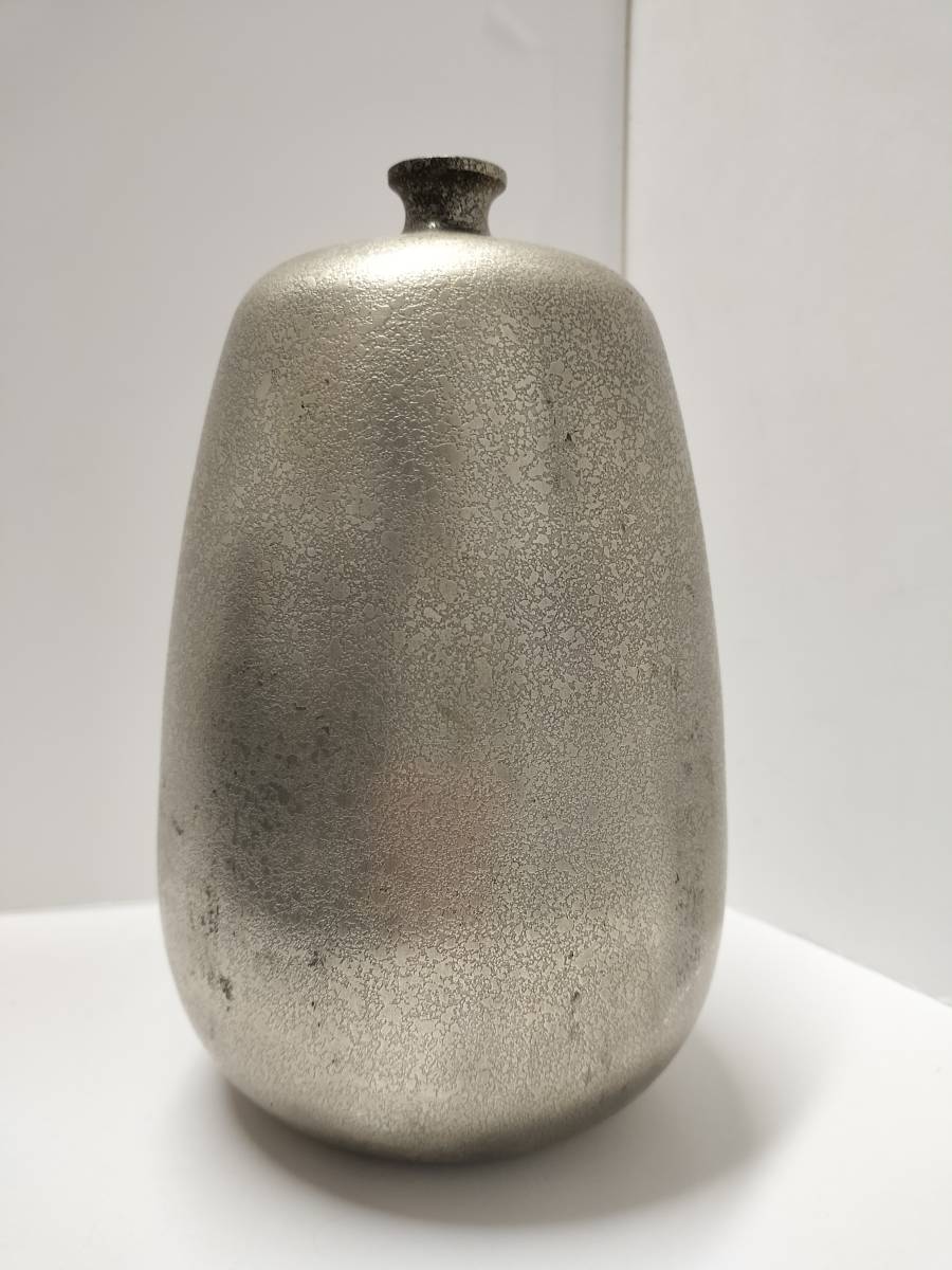 鋳銅花瓶の値段と価格推移は?|130件の売買情報を集計した鋳銅花瓶の