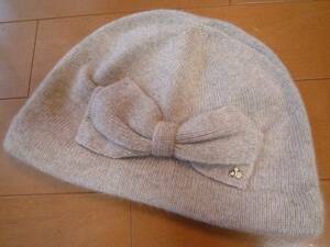  Anteprima * new goods *.. cashmere knitted cap .. Ribon motif beige!