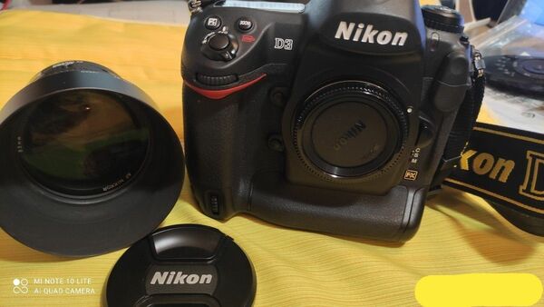 Nikon D3ジャンク品/明るいNIKKORレンズ8.5/F1.4、MH-21の３点豪華セット　お買得品！