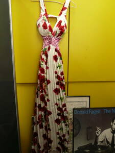 新品　薔薇　ドレス　色々セット　送料無料(北海道・沖縄・離島は除く)【20230118-7　2】