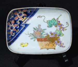 古伊万里 染付 金彩 色絵 鉢と果物図 17cm 変形 長皿 楕円形皿 b-59a2267