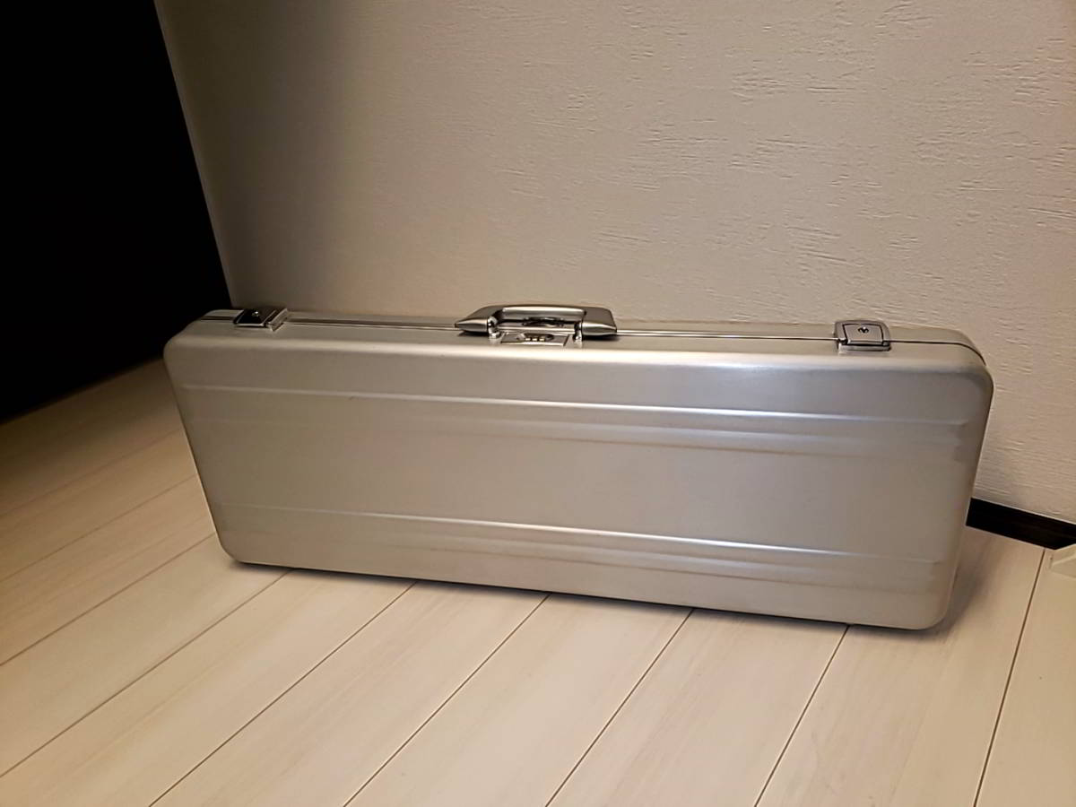 ヤフオク! -「(burton バートン) (レア 限定モデル 未発売 入手困難