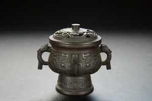 【十三】 古銅饕餮文獣耳時代香炉 検索用語→A0184茶道具中国古玩