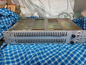 HIFAX graphic equalizer monaural 2 pcs SFE 301 working properly goods [3 months guarantee ]230114-1E