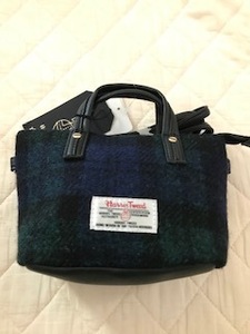 ① 新品 タグ付き HARRIS TWEED ハリスツイード ショルダー ポーチ 【土日月限定クーポンご利用で1500円】