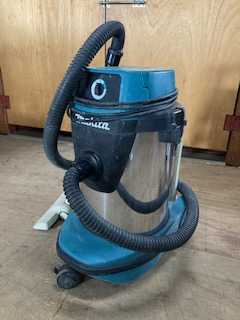 マキタ/makita 集じん機(乾湿両用) 490 JAN:0088381606455