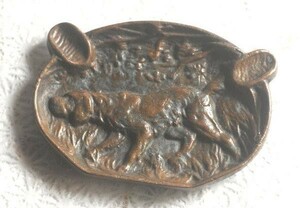１９００年頃　銅製、風格のある犬の灰皿（e１６）【郵パック　送料無料】