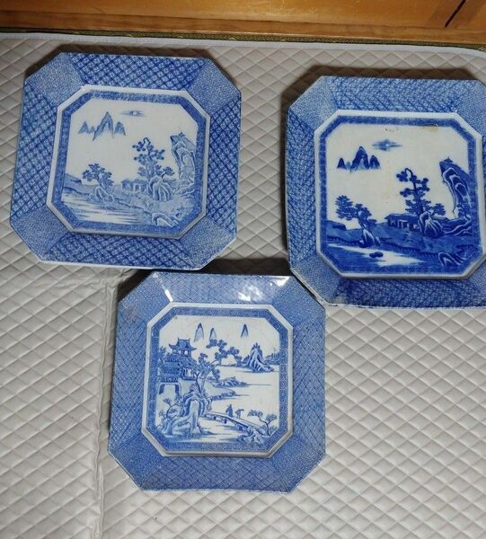 伊万里焼 染付四角大皿 大中小 3枚 古美術 骨董品