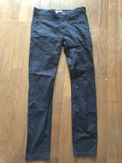 黒☆H＆M☆L.O.G.G.☆スキニーフィット☆ロングパンツ☆3１☆USED美品 換えボタン付き　