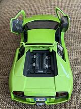 1/24 ランボルギーニムルシュエラゴ　Lamborghini MURCIELAGO ダイキャストミニカー マイスト　maistoムルシエラゴ_画像4