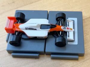 サイズ5センチ位 1/64位？ マクラーレン ホンダ F1 MP4/4 shell シェル アイルトン セナ MCLAREN HONDA AYRTON SENA HONDA F-1