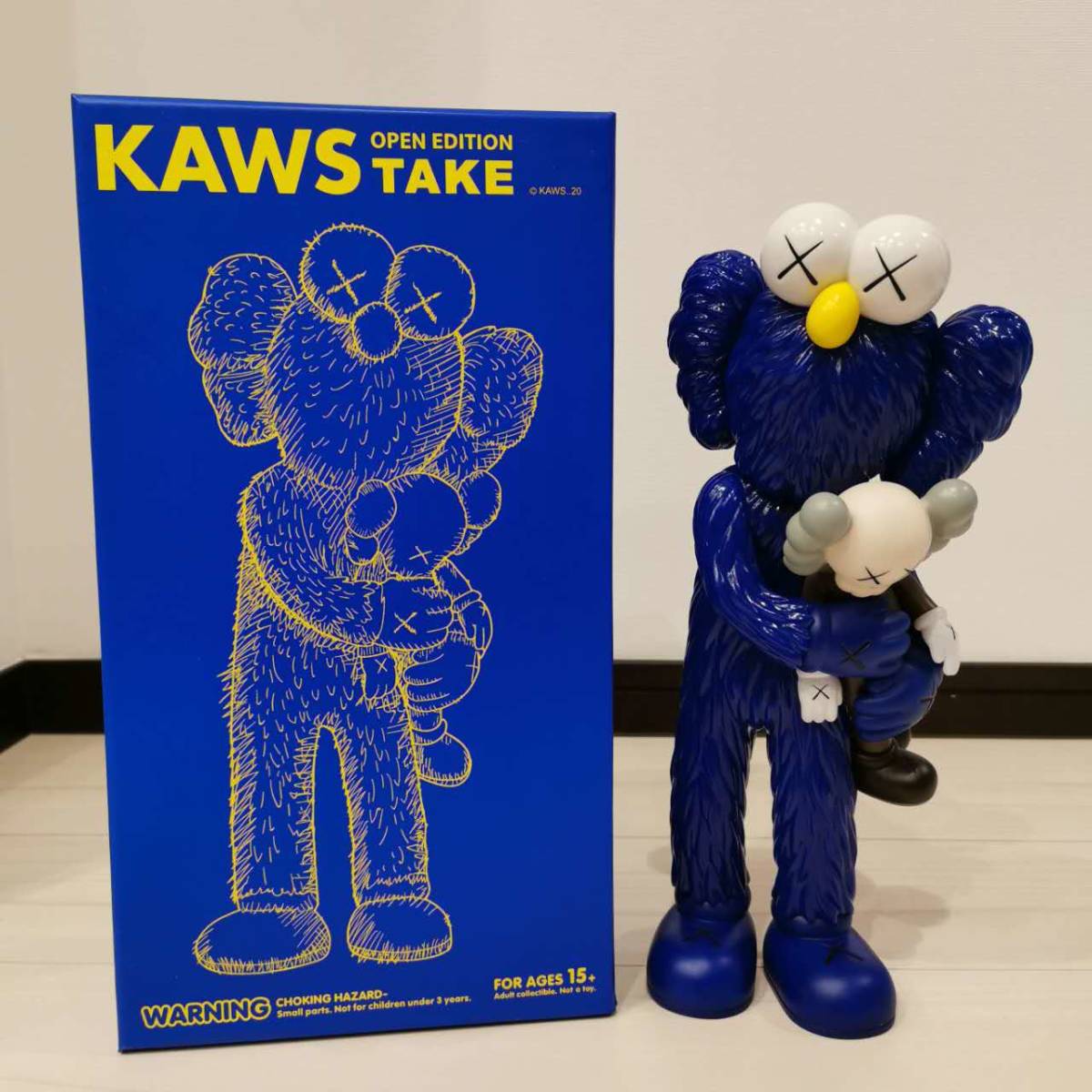 KAWS BFF カウズ ぬいぐるみ ブラック シリアルナンバー入り レア-
