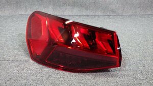 100 Audi アウディー A3？ テールランプ左 テールライト左 左側 LED 8Y0 945 207