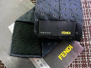 * состояние средний N*6234# Fendi [ общий FF Logo ] галстук *