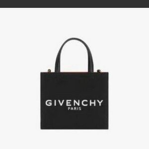 【値下げ不可、即決可能】GIVENCHY　キャンバス G ミニトートバッグ