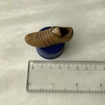 ペプシ　adidas 8 TOBACCO 靴のボトルキャップ　PEPSI_画像1