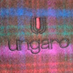 ungaro　マフラー