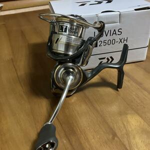 新品 正規品 ダイワ(DAIWA) 20 ルビアス 【LT2500-XH】 スピニングリール 釣り具 エギング バス トラウト