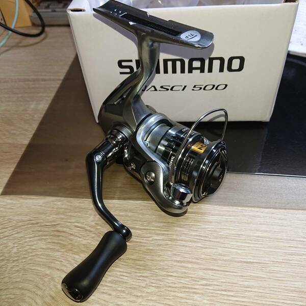 新品 正規品 シマノ(SHIMANO) 21 ナスキー 【500】 スピニングリール 釣り具 ショア 渓流