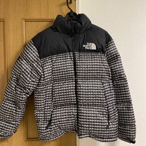 ［最終セール］THE NORTH FACE Supreme Nuptse ブラック M NIKE ヌプシ　