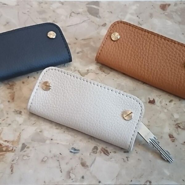 キーケース(本革) スマートキーと家の鍵が入るスマートキーケース