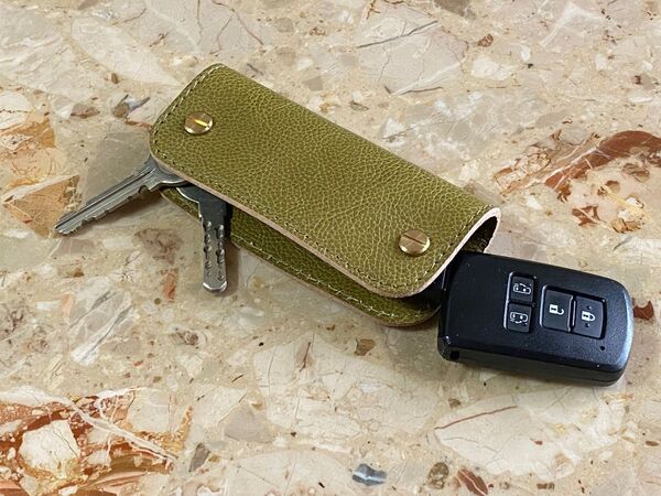 キーケース(本革) スマートキーと家の鍵が入るスマートキーケース