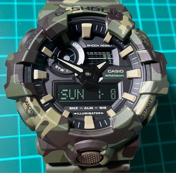( G-SHOCK/カモフラカーキー/未使用に近い・箱無し)腕時計(中古品)