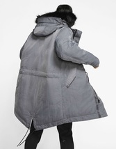 ナイキ メンズ ダウンフィル フーデッドパーカー Mサイズ 定価38500円 グレー DOWN FILL HOODED PARKA ダウンコート ダウンジャケット_画像2