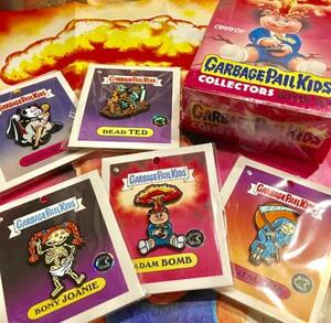 ガーベッジ・ペイル・キッズ　ピンズ 5個＆ポスター Box Set（シリーズ1） GARBAGE PAIL KIDS TOOPS ピンバッチ ピンバッジ