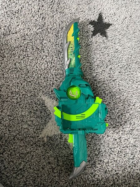 仮面ライダー剣斬に変身!「変身聖剣 DX風双剣翠風」