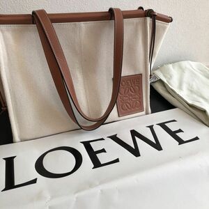 LOEWE ロエベ クッショントート ラージサイズ トートバッグ バッグ マザーズバッグ 大容量