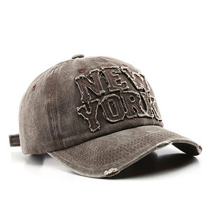 ユニセックス ワッペンロゴ ピグメント加工 コットンキャップ ベースボールキャップ オールシーズン Pigment Cotton Cap NEW YORK ブラウン