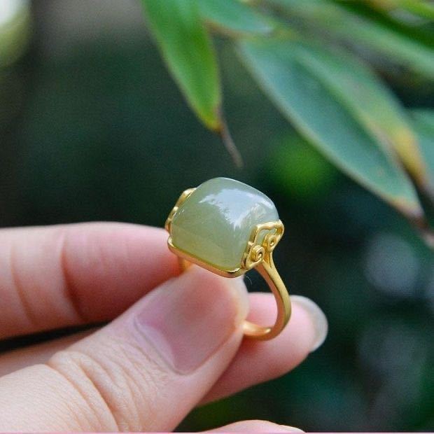 ヤフオク! - ヒスイ(カラーストーン 指輪)の中古品・新品・未使用品一覧