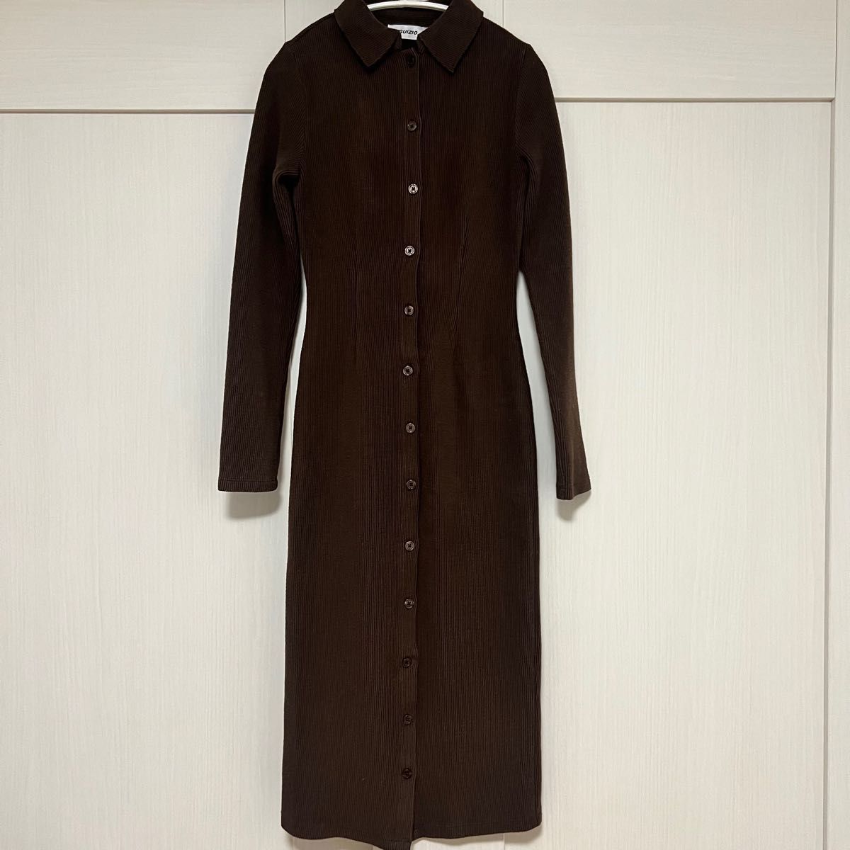新中古品 GUIZIO ニット セットアップ ライトページュ|PayPayフリマ