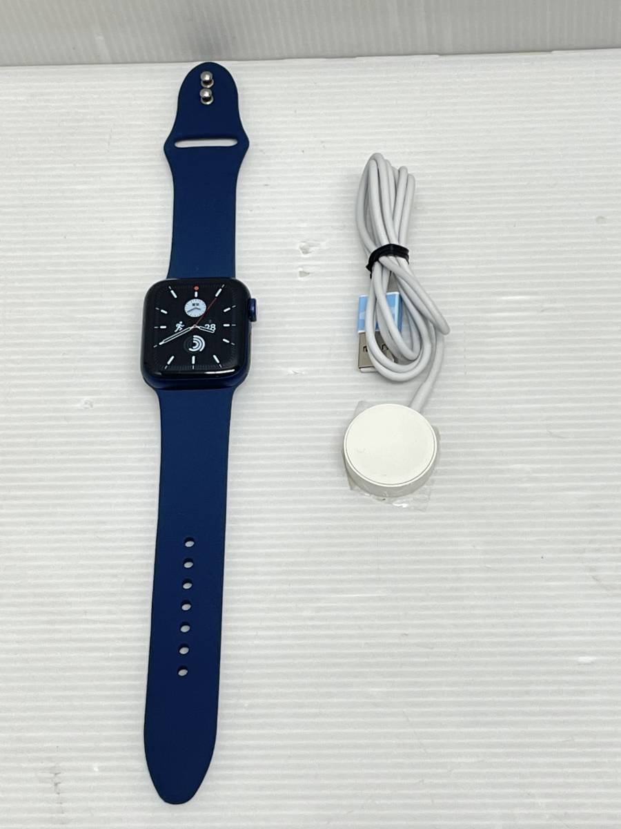 Appleアップル】 Apple Watch Series 6(GPSモデル)- 44mm ブルー