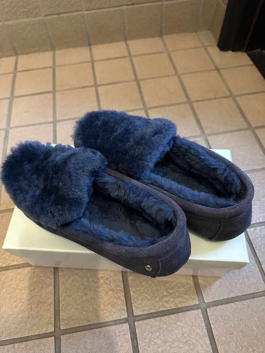 UGG アグ×フレームワーク】CLASSIC SLIPPER 25 US8 | www