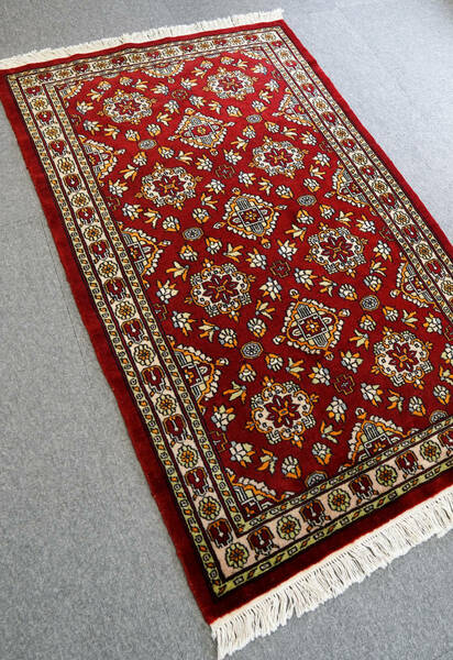 size:128×79cm パキスタン手織り絨毯　ウール ペルシャ絨毯