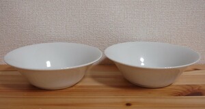 ◆ シンプル ホワイト 洋食器 2枚セット 直径16㎝ ◆ 白 陶器 深皿 スープ皿 サラダボウル シリアルボウル ◆ USED ◆