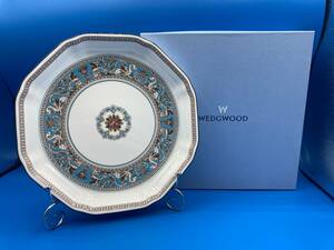 【未使用　保管品　箱あり】Wedgwood ウェッジウッド ★フロレンティーン ターコイズ ★プレート ★サイズ 240mm×高さ35mm