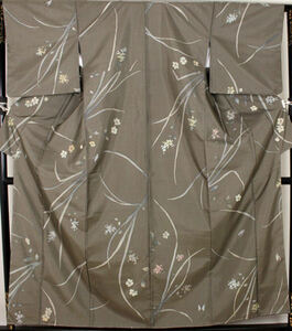 Art hand Auction Hakusan Tsumugi lining, pure silk, oak color, hand-painted flowers, M size, new kimono, for going out, free shipping kim56, women's kimono, kimono, Tsumugi, Clothes, others