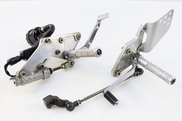 大きな取引 0176. 当時物 希少 Z400FX ヤマモト? バックステップ