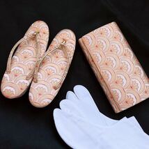 【織姫R】和装小物三点 草履足袋 バッグ 金色 青海波に華 23cm 和装草履 KIMONO JAPAN ★同梱可★ o1192_画像1