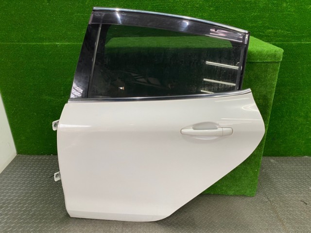 ヤフオク! -「左リアドア」(外装) (プジョー用)の落札相場・落札価格