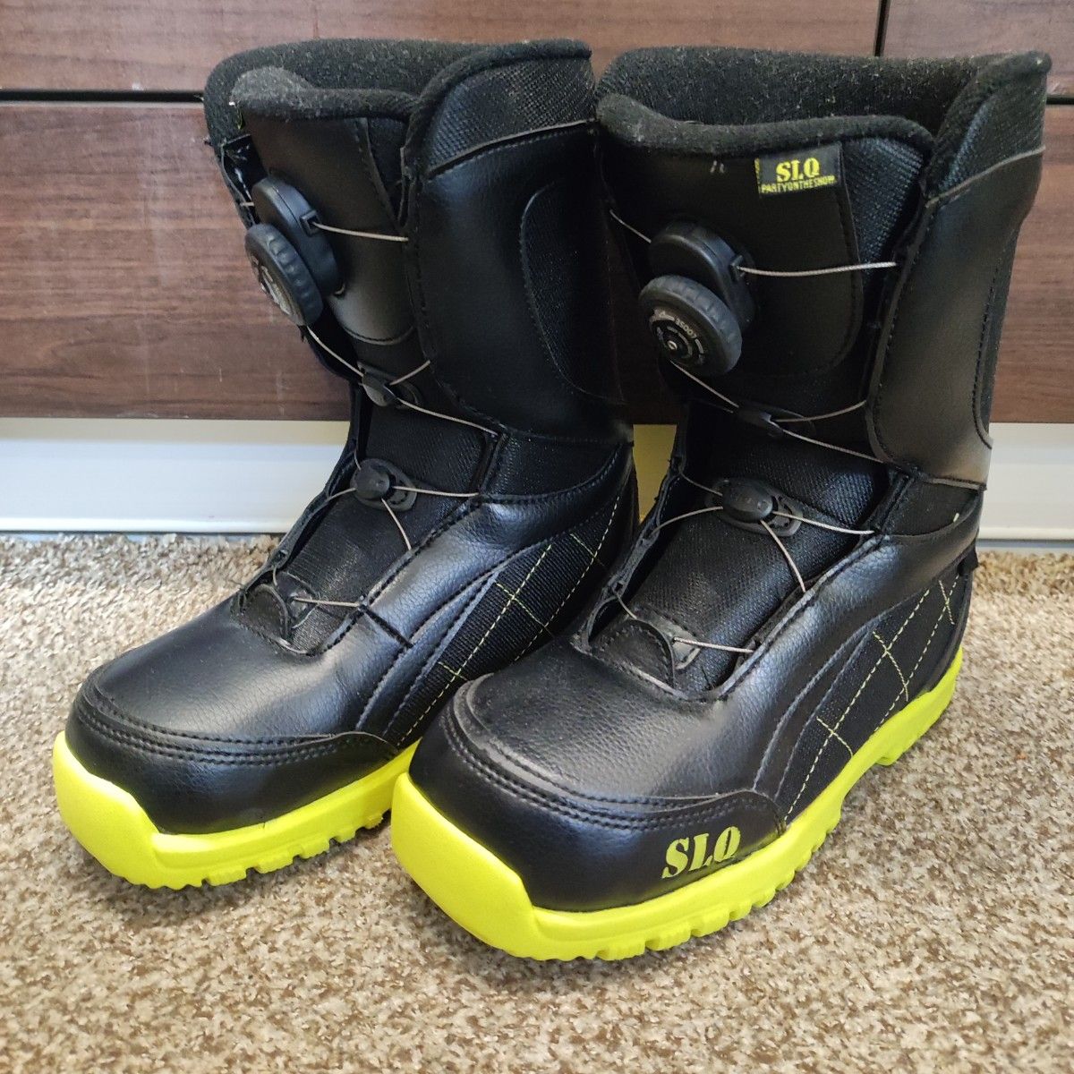 程度良好・美品】スノーボード SALOMON ブーツ 22.5cm スノボ シューズ