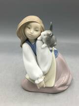 国内発送 希少 リヤドロ ナオ 陶器人形 少女 ウサギ フィギュリン スペイン製 陶器 置物 リアドロ オブジェ レア (9-80-928)_画像1