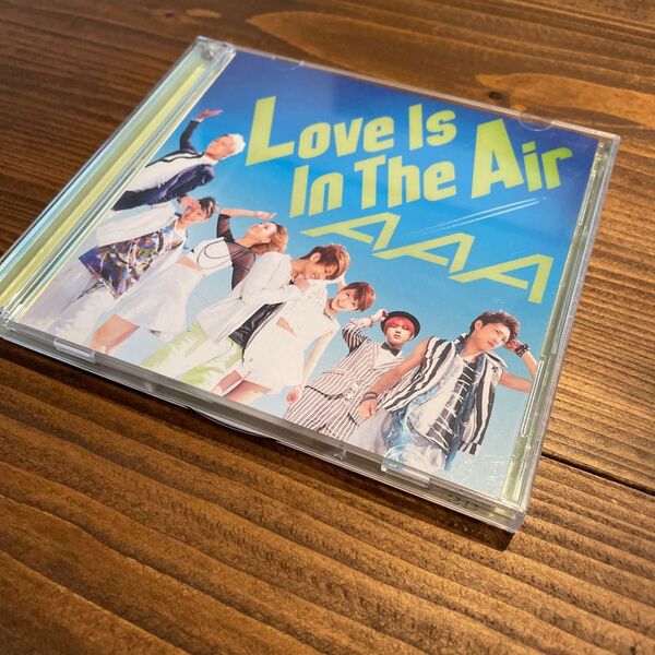 AAA CD+DVD/Love Is In The Air ジャケットA 13/6/26発売 オリコン加盟店