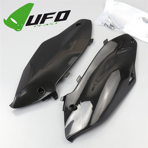 ◇展示品 KX250F/'13-'16 KX450F/'12-'15 UFO サイドパネル/カバー ブラック 検/カウル/外装 (UF-4720-001)