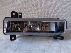 ① BMW 1 series foglamp right F40 63.17-8 089 526-06